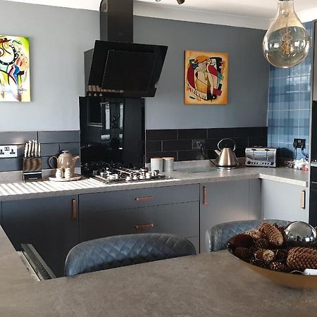 Holiday Apartment, Balloch, Loch Lomond Экстерьер фото