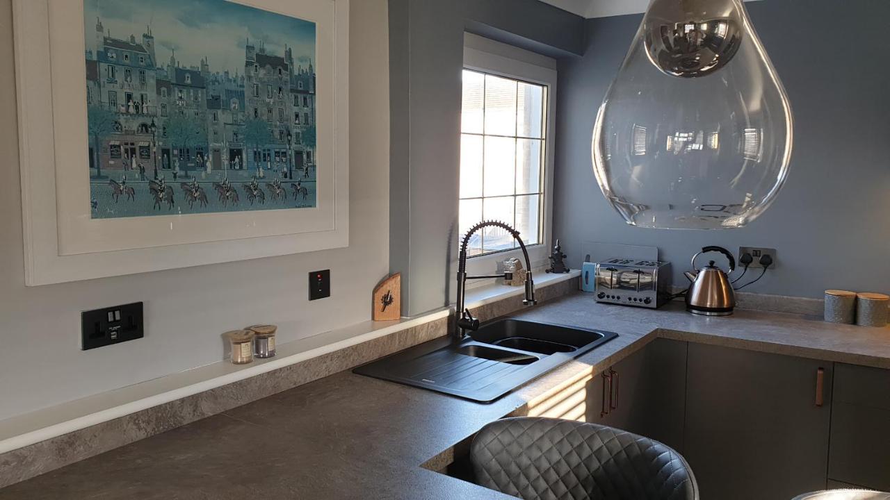 Holiday Apartment, Balloch, Loch Lomond Экстерьер фото